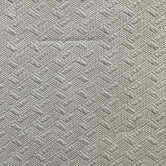 Textured Short Sleeve Top - Picture 3 of 4